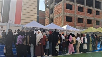 انتظام عملية التصويت بلجان الاقتراع بانتخابات النواب في الإسماعيلية 