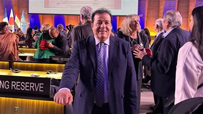 عاطف عبد اللطيف يشارك في احتفالية منظمة اليونسكو بافتتاح المتحف المصري الكبير