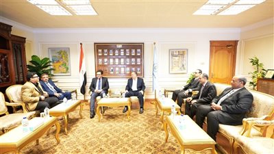 محافظ أسيوط يستقبل وزير الثقافة لدراسة إنشاء دار للأوبرا وبحث تطوير البنية