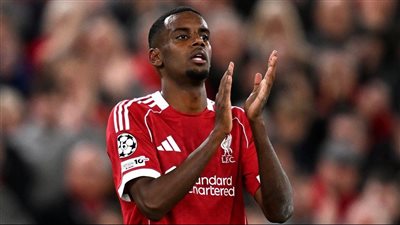 مهاجم ليفربول يلجأ للحماية بعد تهديدات شخصية