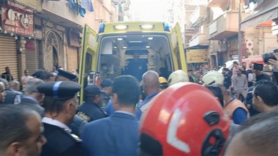 انهيار عقار جديد وإصابة طفلتين والدتهما في الإسكندرية 