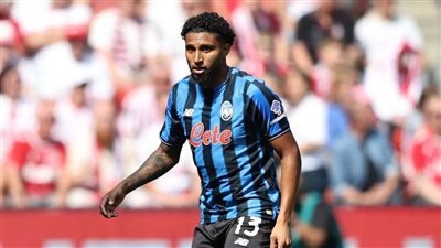 وكيل استيفاو يعرض نجما برازيليا لتدعيم وسط برشلونة