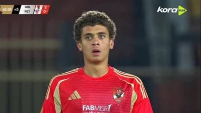 الأهلي ينتظر عروض أوروبية لرحيل حمزة عبد الكريم