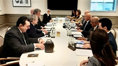 وزير الصناعة والنقل يعقد سلسة من الاجتماعات مع رؤساء 7 شركات بريطانية