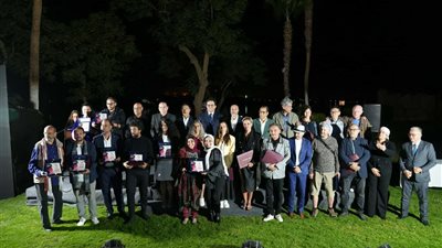 فنانو سمبوزيوم الأقصر للتصوير: الملتقى أضاف لنا الكثير والأجواء ملهمة 