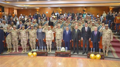 رئيس جامعة المنصورة يشارك في حفل تكريم أسر الشهداء ومصابي العمليات الحربية