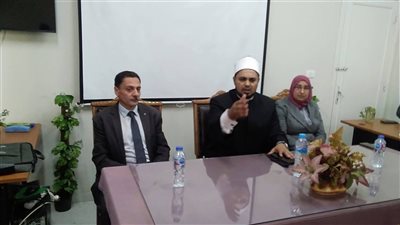 ندوة توعوية لوعظ الغربية عن الأمانة والمهنية بمديرية التنظيم والإدارة