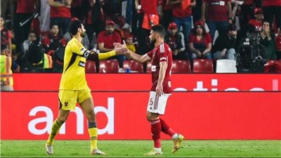 محمد رمضان: الشناوي وياسر إبراهيم جددوا للأهلي على بياض تقديرًا للنادي