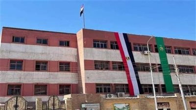 تعليم القليوبية: استبعاد مديرة مدرسة بسبب واقعة رقص طالبة بالفصل