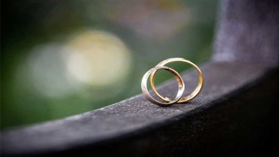 ما حكم  إخراج الزكاة لدعم الشباب ومساعدتهم في التعليم والزواج؟