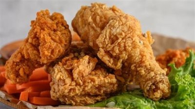 الدجاج الكرسبي في البيت.. المقادير وطريقة التحضير