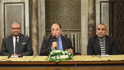 الملتقى الفقهي بالجامع الأزهر: الرضاع واجب شرعي وفطري وفوائده تتجاوز الطفل إلى الأم