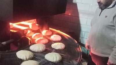 ضبط سلع مجهولة المصدر و3 آلاف لتر مواد بترولية مجمعة بكفر الشيخ