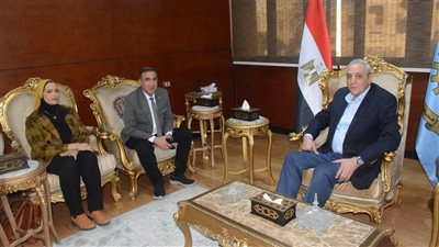 محافظ الغربية يستقبل رئيس الهيئة العامة للخدمات البيطرية ويثمّن جهود مديرية الطب البيطري بالغربيةت
