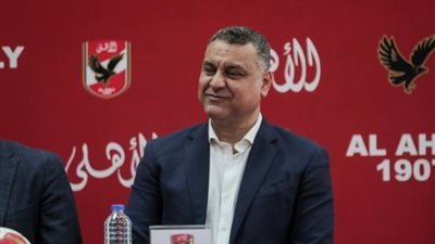 العوضي يجتمع مع وفد الاتحاد الإفريقي في بطولة إفريقيا لسيدات السلة