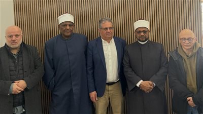 وفد الأزهر يختتم زيارته لإسبانيا بلقاء عمدة (بارلا) لتعزيز التعاون وقيم التعايش