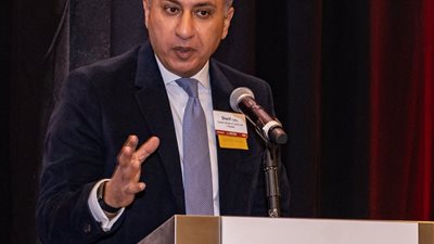 وزير السياحة يشارك في حفل الغذاء السنوى لـ(USTOA) 