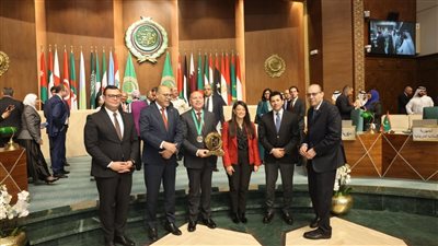 وزير الرياضة يشهد حفل توزيع جوائز التميز الحكومي العربي