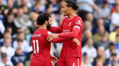 فان دايك: صلاح ما زال قائدًا رغم التراجع في دقائق اللعب