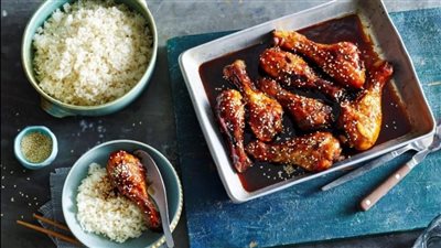 على الطريقة الآسيوية.. حضري دجاج كوري مقرمش بالصوص الحار