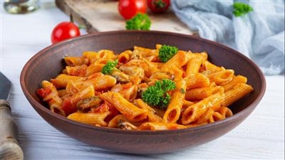 طريقة عمل مكرونة بالصوص الحار| لمحبي الأكلات السريعة
