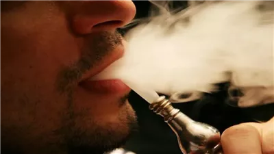 أطباء يحذرون.. تدخين الشيشة يضاعف خطر سرطان الرئة بمقدار 2-5 مرات