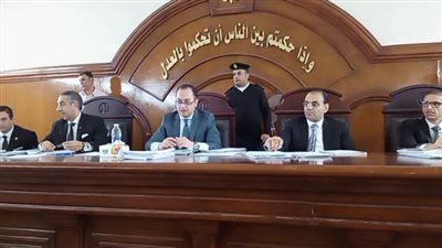 تأجيل محاكمة أب وصديقه المتهمين بالتعدي على نجلته في البحيرة 