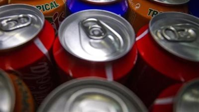 المشروبات الغازية الخالية من السكر أم «الدايت»: أيهما أفضل للصحة؟