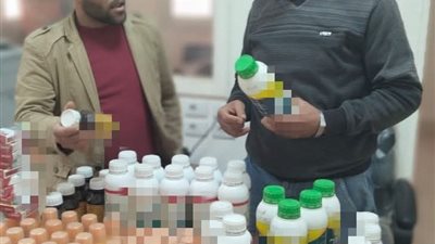 تموين البحيرة تضبط 600 زجاجة مواد غازية مجهولة المصدر وأدوية بيطرية منتهية الصلاحية