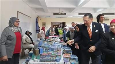 التضامن تنظم معرض 