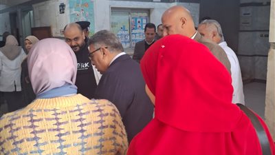 محافظ الدقهلية يتفقد مركز طب الأسرة بمحلة دمنة 