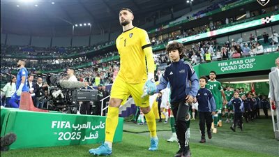 الياس هدايا أفضل حارس في دور المجموعات بكأس العرب