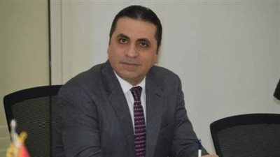 عمال شركة جاسكو يرفضون قرار إيقاف رئيس لجنتهم النقابية رابح عسل