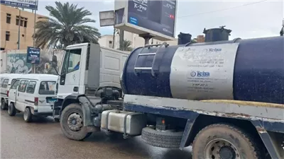 القليوبية تدفع بالفرق الميدانية والتدخل السريع إلى مواقع تجمعات الأمطار