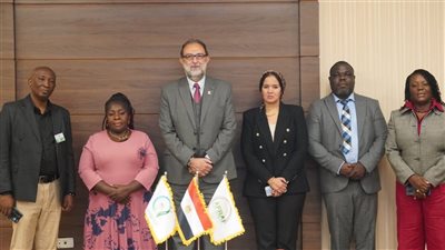 لقاء ثنائي بين رئيس هيئة سلامة الغذاء ونظيرته الليبيرية على هامش منتدى AFRAF بالقاهرة