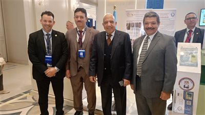 وزير الكهرباء يزور جناح هيئة الطاقة الذرية