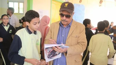  مؤسسة زاهي حواس تنظم محاضرة لتعريف شباب أسوان بأبجدية الأجداد