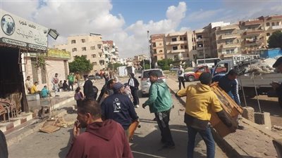 32 قرار إزالة ضمن حملات موسعة لضبط المخالفين بالعاشر من رمضان 