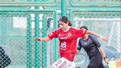 الأهلي يفوز على بيراميدز بهدفين في دوري كرة القدم النسائية
