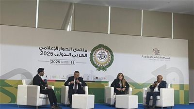 إعلاميون في منتدي طرابلس يحذرون من فجوة التريلون وواقع التعليم