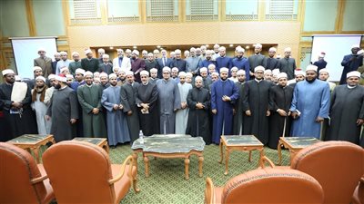  الأزهر يختتم برنامج «إعداد الداعية المعاصر» ويؤهل سفراء الدعوة لمواجهة تحديات العصر
