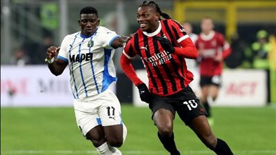 ميلان يتعادل مع ساسولو في الدوري الإيطالي