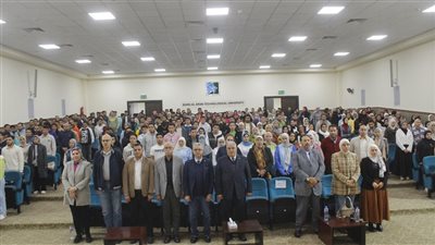 الإبداع طريقك للنجاح.. جامعة برج العرب التكنولوجية تنظم ندوة لدعم الابتكار وريادة الأعمال