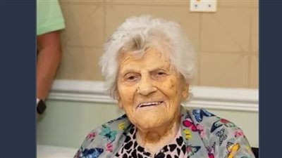 روشتة العمر الطويل.. أكبر معمرة في العالم تكشف السر