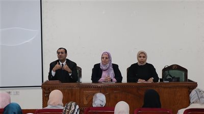 ورشة عمل حول الجودة والاعتماد بكلية الحاسبات والذكاء الاصطناعي بالفيوم