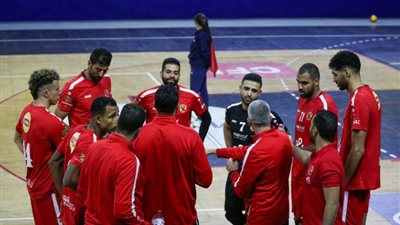 الأهلي يواجه سبورتنج في دوري المرتبط للكرة الطائرة
