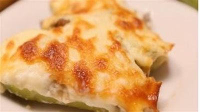 طريقة تحضير  قوارب الكوسا بالبشاميل 