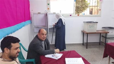 إعادة المرحلة الثانية.. توافد المواطنين على اللجان اللانتخابية بمنطقة المطرية 