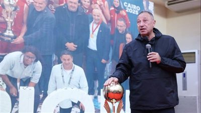 الخطيب: تتويج الأهلي ببطولة إفريقيا لسيدات السلة دافع قوي للاستمرار على القمة