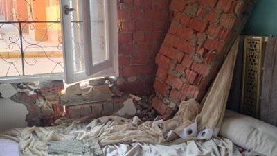 «صحينا على صوت قنبلة»| صاحب شقة يروي لحظات الرعب بعد اقتحام أتوبيس منزله ببدر